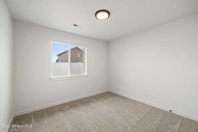 5939 W Downs WAY, Rathdrum, ID 83858