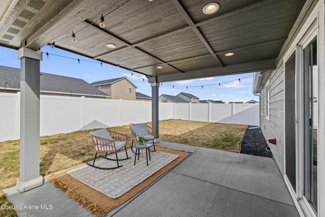 5939 W Downs WAY, Rathdrum, ID 83858