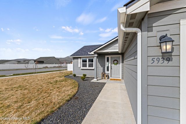 5939 W Downs WAY, Rathdrum, ID 83858