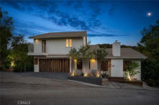 2205 Beech Knoll, Los Angeles, CA 90046