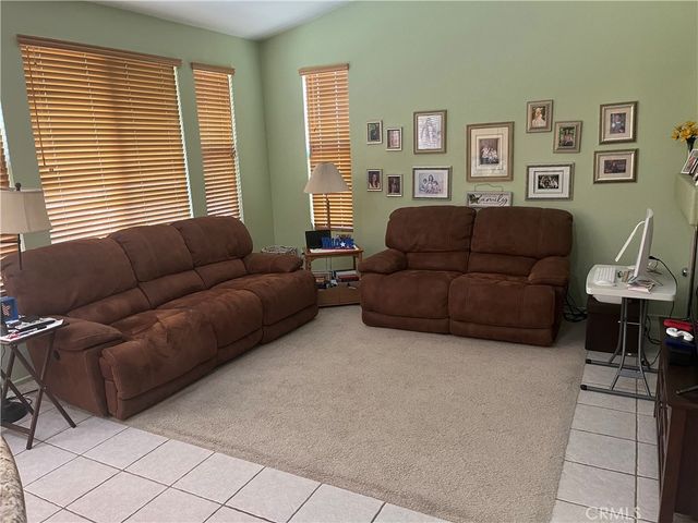 785 N Hemet, Hemet, CA 92544