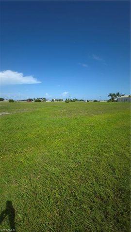 109 NW 32nd PL, Cape Coral, FL 33993