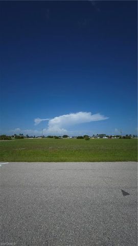 109 NW 32nd PL, Cape Coral, FL 33993