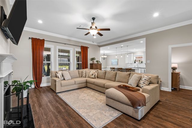108 Brimestone Loop, Benton, LA 71006