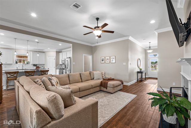 108 Brimestone Loop, Benton, LA 71006