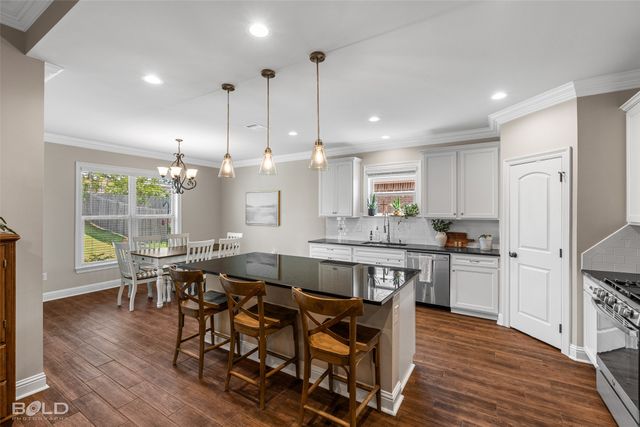 108 Brimestone Loop, Benton, LA 71006