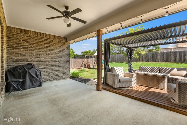 108 Brimestone Loop, Benton, LA 71006