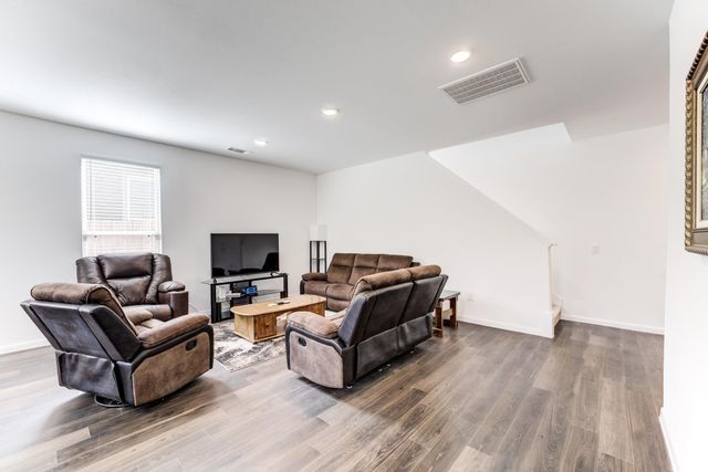 338 Shady Cedar Hill Lane, Conroe, TX 77378