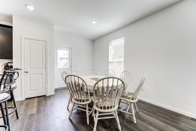 338 Shady Cedar Hill Lane, Conroe, TX 77378