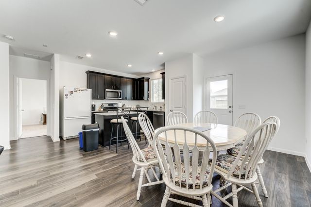 338 Shady Cedar Hill Lane, Conroe, TX 77378