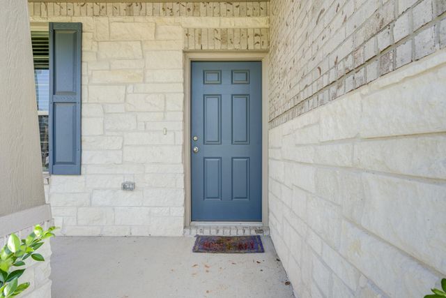 338 Shady Cedar Hill Lane, Conroe, TX 77378