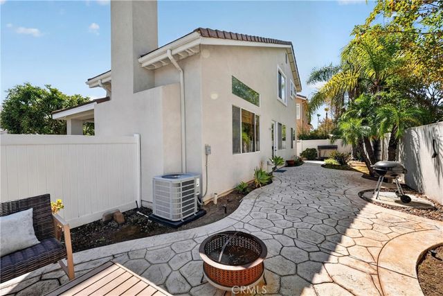 21 Calle Del Mar, Rancho Santa Margarita, CA 92688