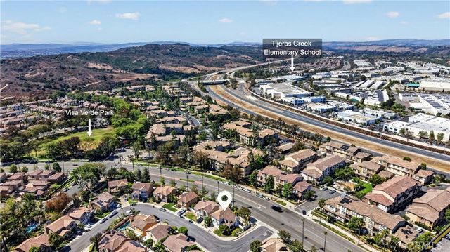 21 Calle Del Mar, Rancho Santa Margarita, CA 92688