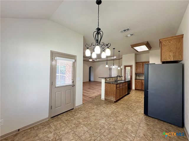 700 Brooklyn Kay Drive, Killeen, TX 76542