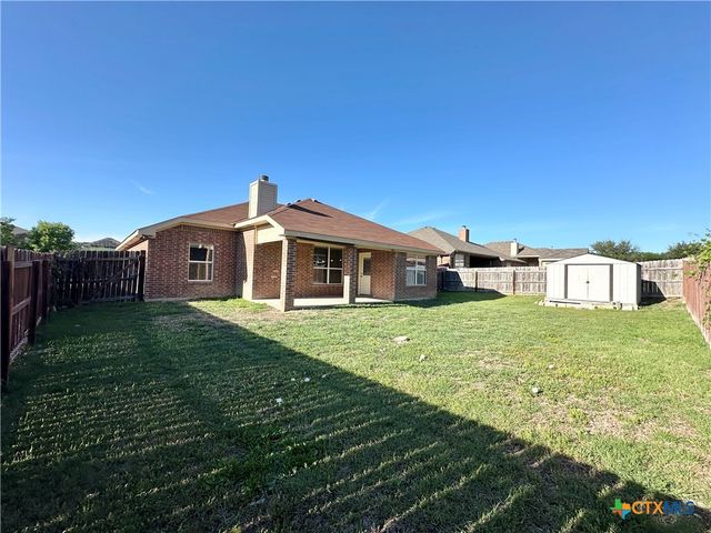 700 Brooklyn Kay Drive, Killeen, TX 76542