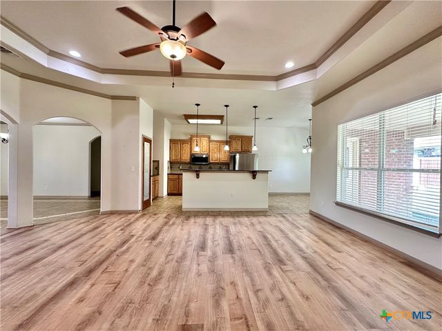 700 Brooklyn Kay Drive, Killeen, TX 76542