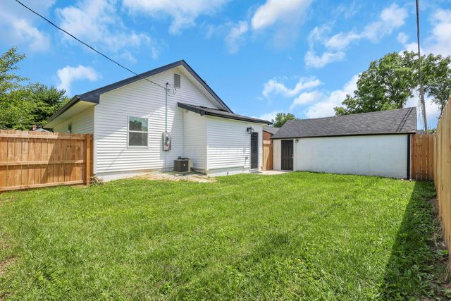 1181 Minnesota Avenue, Columbus, OH 43211