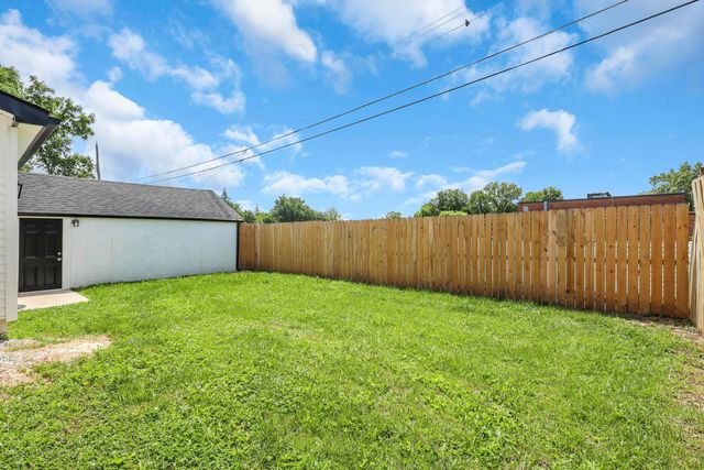 1181 Minnesota Avenue, Columbus, OH 43211