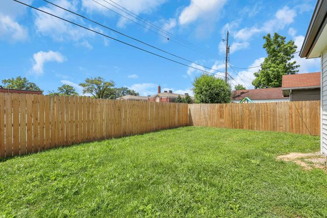 1181 Minnesota Avenue, Columbus, OH 43211