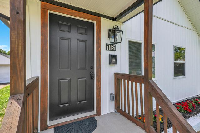 1181 Minnesota Avenue, Columbus, OH 43211