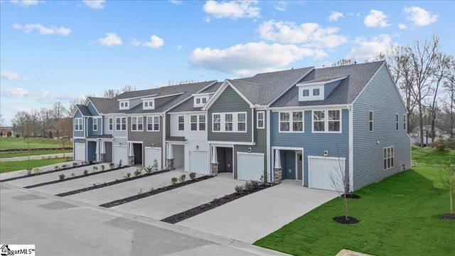 517 W Norvell Court, Spartanburg, SC 29307