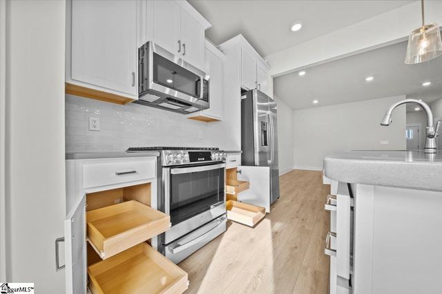 517 W Norvell Court, Spartanburg, SC 29307