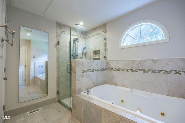 5 Loblolly Court, Durham, NC 27712