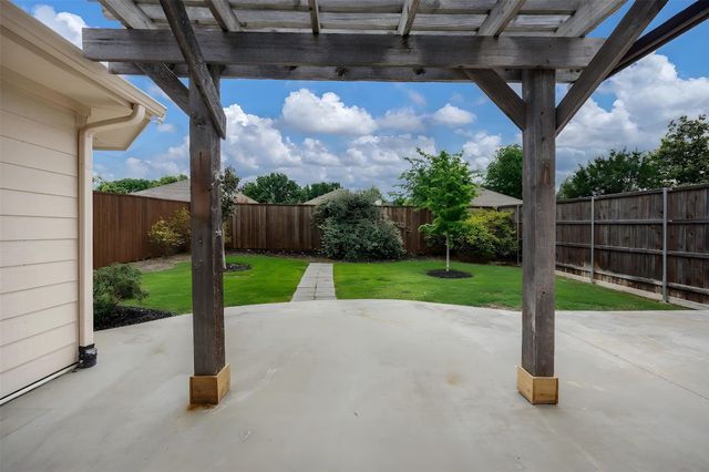 9201 Norfolk Lane, Mckinney, TX 75071