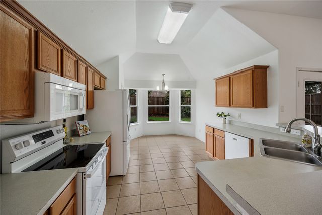 9201 Norfolk Lane, Mckinney, TX 75071