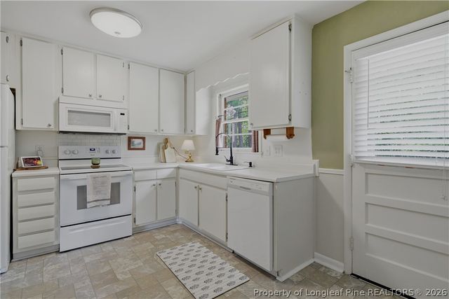 2929 Skycrest Drive, Fayetteville, NC 28304