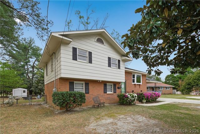 2929 Skycrest Drive, Fayetteville, NC 28304