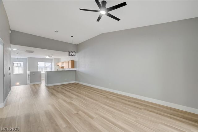 673 Peachy Canyon Circle 203, Las Vegas, NV 89144