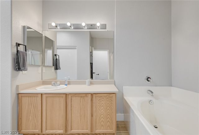 673 Peachy Canyon Circle 203, Las Vegas, NV 89144