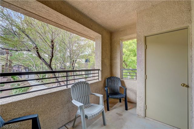 673 Peachy Canyon Circle 203, Las Vegas, NV 89144
