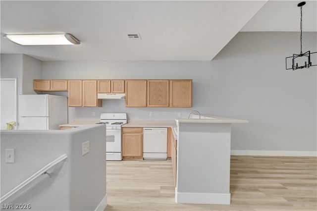 673 Peachy Canyon Circle 203, Las Vegas, NV 89144