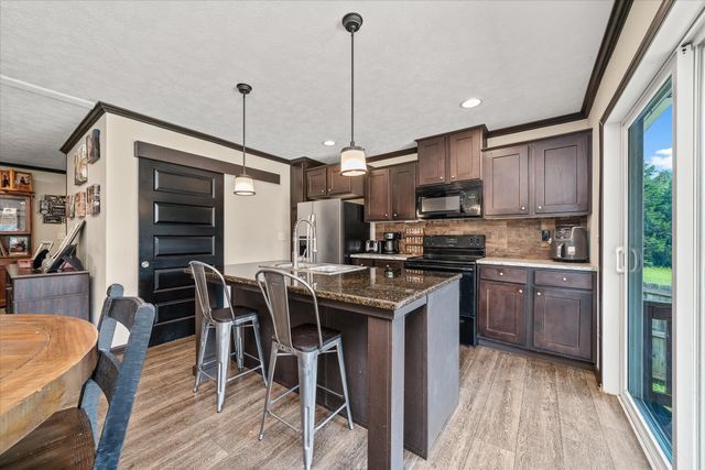 330 Griffintown Rd, Sparta, TN 38583