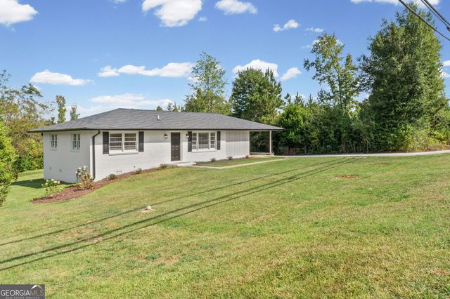 215 LaGrange Street, Newnan, GA 30263