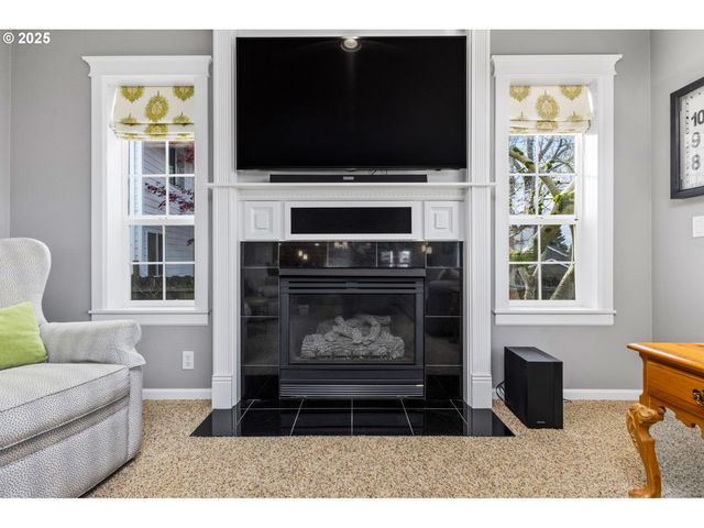 2775 FOXHAVEN Dr Se, Salem, OR 97306