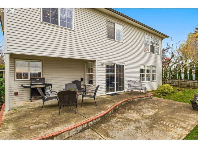 2775 FOXHAVEN Dr Se, Salem, OR 97306