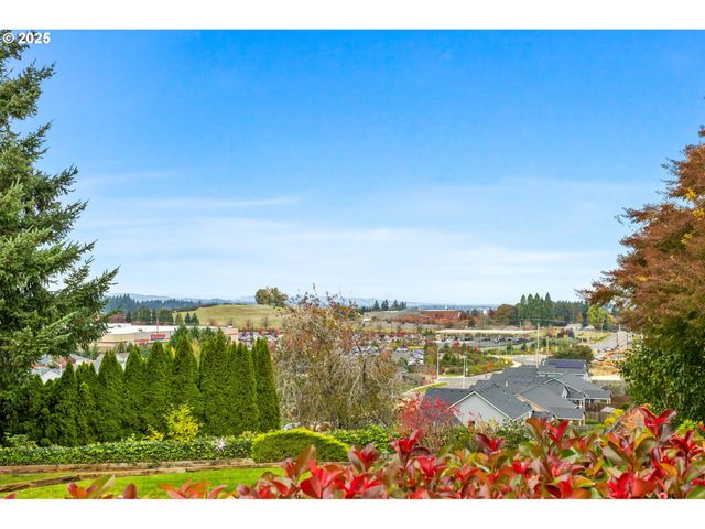 2775 FOXHAVEN Dr Se, Salem, OR 97306