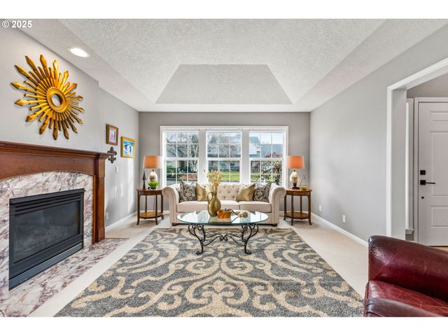 2775 FOXHAVEN Dr Se, Salem, OR 97306