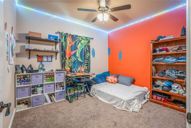 8825 Sundance Place Court, Granbury, TX 76049