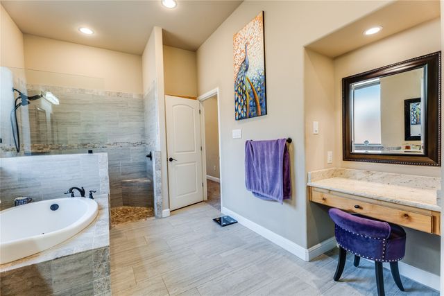 8825 Sundance Place Court, Granbury, TX 76049