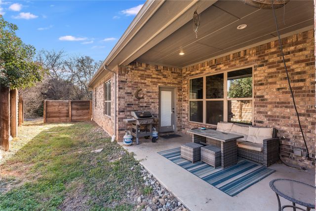 8825 Sundance Place Court, Granbury, TX 76049