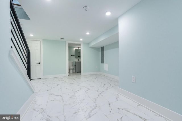 2202 E HUNTINGDON ST, Philadelphia, PA 19125