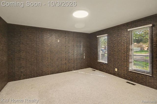 23433 Riverview Drive, Southfield, MI 48034