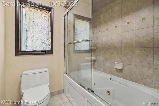 23433 Riverview Drive, Southfield, MI 48034