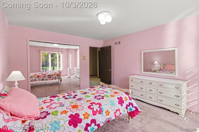 23433 Riverview Drive, Southfield, MI 48034