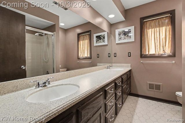 23433 Riverview Drive, Southfield, MI 48034