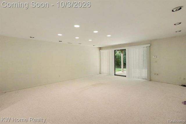 23433 Riverview Drive, Southfield, MI 48034